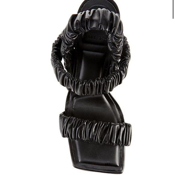 Vanya Scrunched Leather Square Toe Dress Sandals - Picture 3 of 5